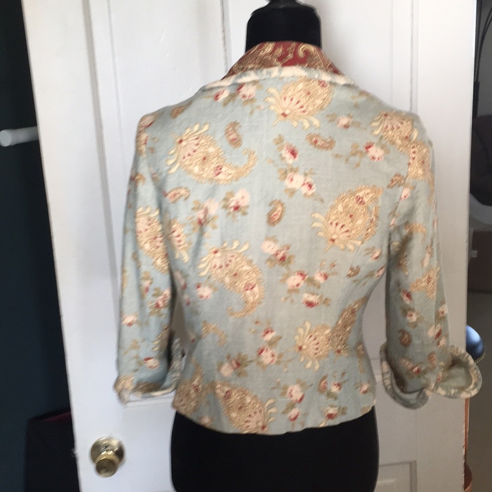 Jacket - Picture 3 of 4